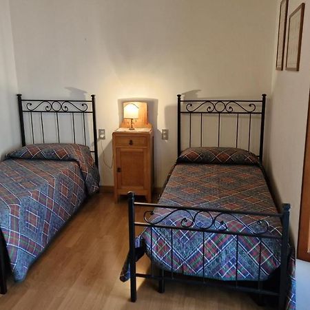 Ogni Finestra E Un Quadro - Appartamento Ad Assisi Luaran gambar