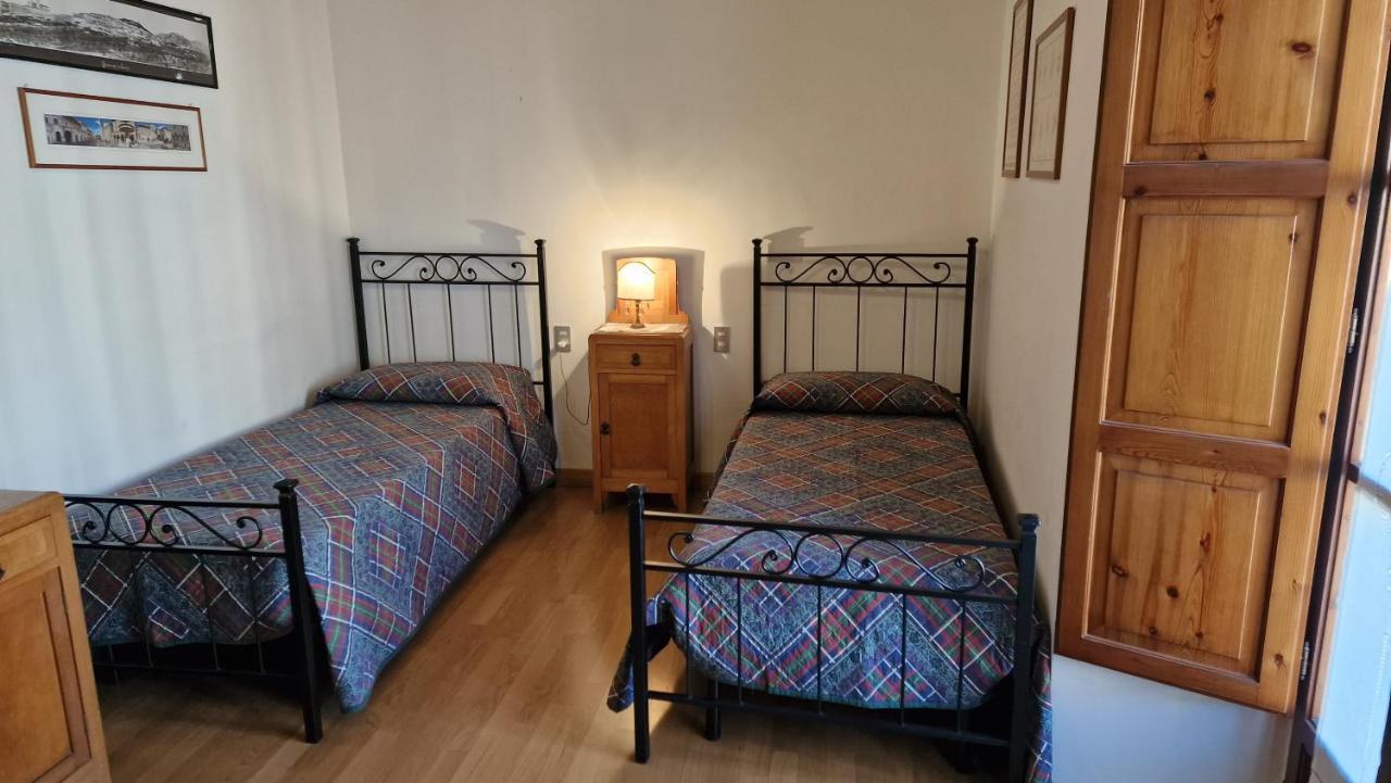 Ogni Finestra E Un Quadro - Appartamento Ad Assisi Luaran gambar